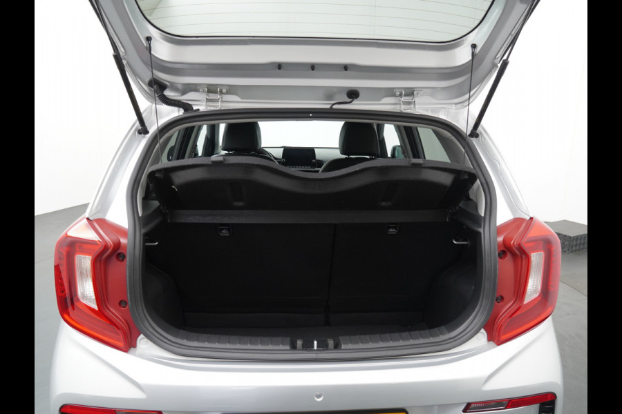 Kia Picanto 1.0 DPi GT-Line Apple Carplay/Android Auto - Cruise Control - Climate Control - Lederen bekleding - Navigatie - Achteruitrijcamera Fabrieksgarantie tot 06-2031