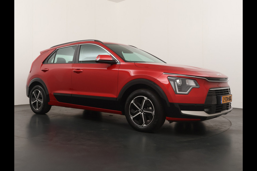 Kia Niro 1.6 GDi Hybrid DynamicLine Airco - Apple Carplay/Android Auto - Cruise Control Adaptief - Navigatie - Achteruitrijcamera - Fabrieksgarantie tot 04-2031