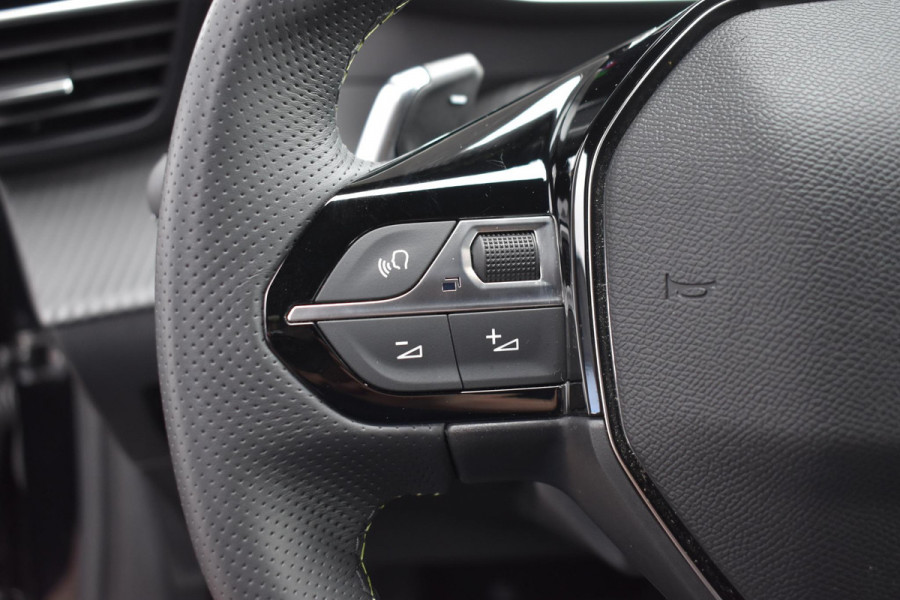 Peugeot 208 Hybrid 136PK Aut. GT | Navi | 360 camera | Incl. garantie