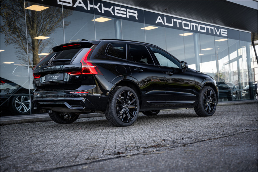 Volvo XC60 2.0 T6 Plug-in hybrid AWD Ultimate Black Edition ** Trekhaak ** Ventilatie ** Panodak ** B&W ** 12-2024!!