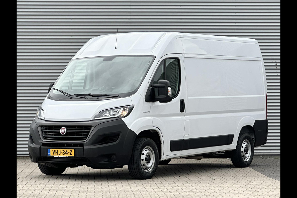 Fiat Ducato 30 2.3 MultiJet L2H2 Camera|Trekhaak|Cruise|Airco Fiat Ducato 30 2.3 MultiJet L2H2 Camera|Trekhaak|Cruise|Airco