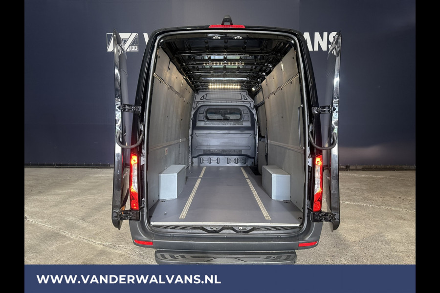 Mercedes-Benz Sprinter 317 CDI 170pk L3H2 Euro6 Airco | Camera | Apple Carplay | Android Auto Cruisecontrol, Parkeersensoren, Stoelverwarming, Bijrijdersbank, MBUX