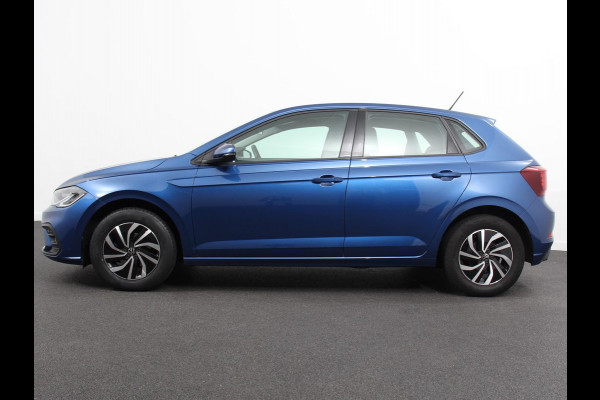 Volkswagen Polo 1.0 TSI Life | DEMO ! | Nieuw model Navigatie Digitale Cockpit Airco Parkeer sensoren V+A | LED Lichtmetalen Velgen