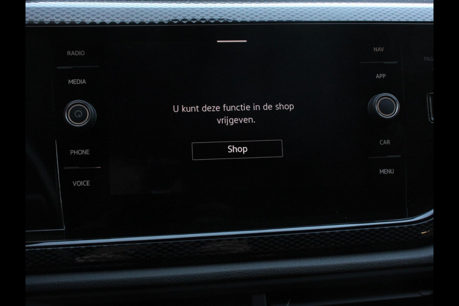 Volkswagen Polo 1.0 TSI Life | DEMO ! | Nieuw model Navigatie Digitale Cockpit Airco Parkeer sensoren V+A | LED Lichtmetalen Velgen