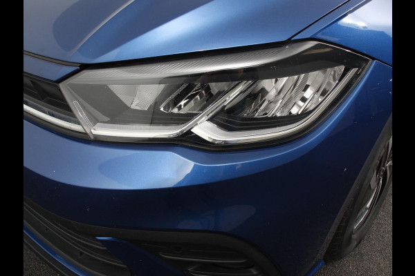 Volkswagen Polo 1.0 TSI Life | DEMO ! | Nieuw model Navigatie Digitale Cockpit Airco Parkeer sensoren V+A | LED Lichtmetalen Velgen