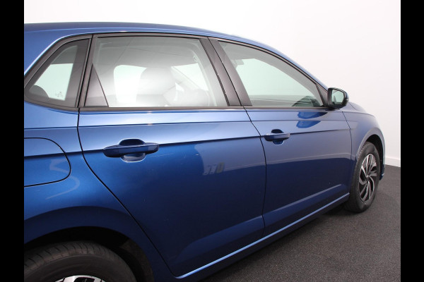 Volkswagen Polo 1.0 TSI Life | DEMO ! | Nieuw model Navigatie Digitale Cockpit Airco Parkeer sensoren V+A | LED Lichtmetalen Velgen