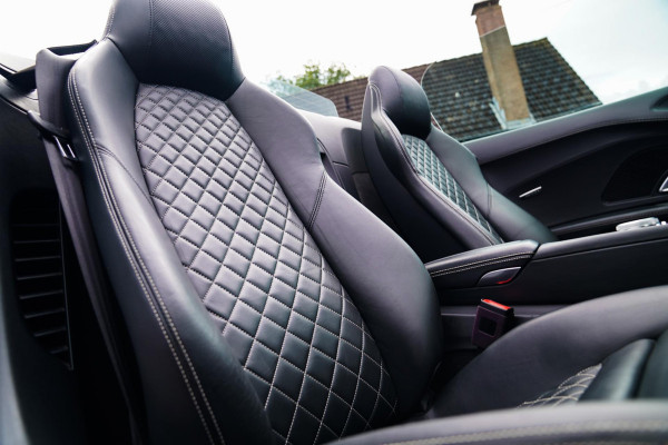 Audi R8 5.2 FSI Quattro Plus | Carbon |Audi Exclusive | Dealer onderhouden | PPF | RS-Zetels | RS Sportstuur | Bang&Olufsen | LED