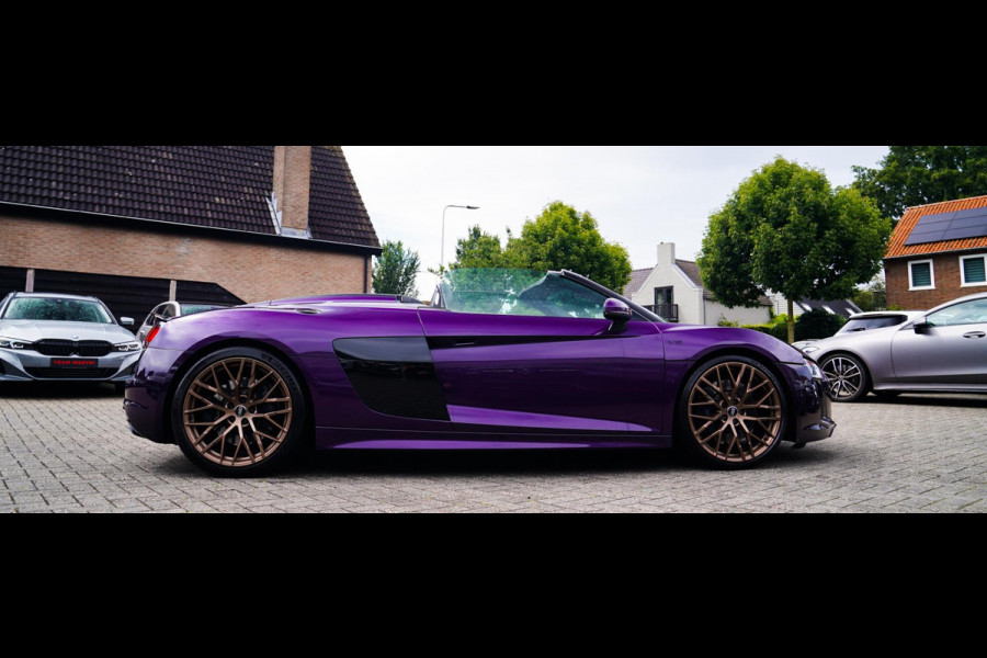 Audi R8 5.2 FSI Quattro Plus | Carbon |Audi Exclusive | Dealer onderhouden | PPF | RS-Zetels | RS Sportstuur | Bang&Olufsen | LED