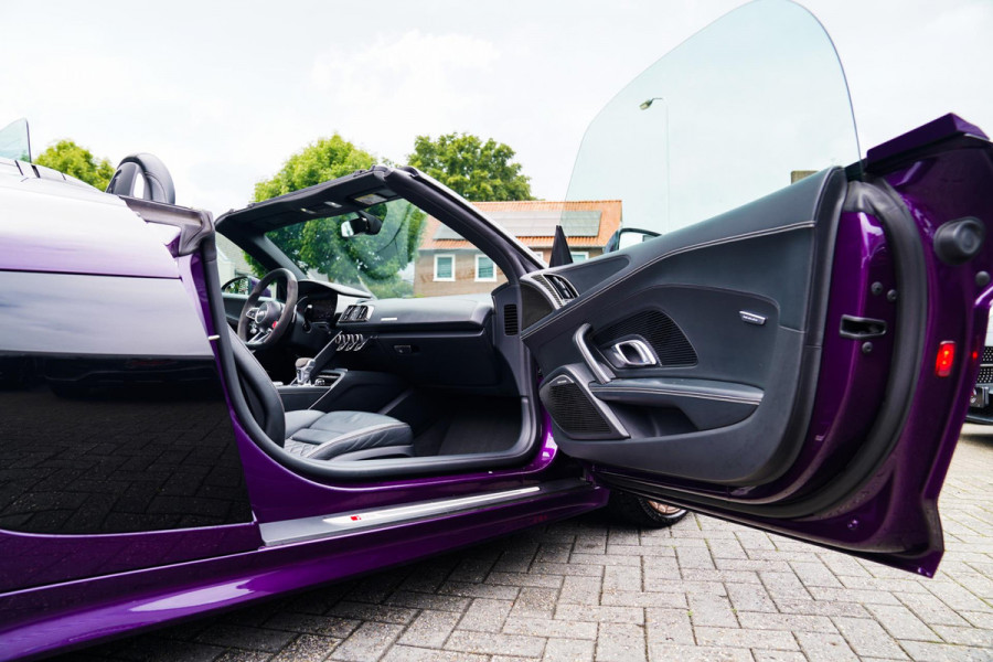 Audi R8 5.2 FSI Quattro Plus | Carbon |Audi Exclusive | Dealer onderhouden | PPF | RS-Zetels | RS Sportstuur | Bang&Olufsen | LED