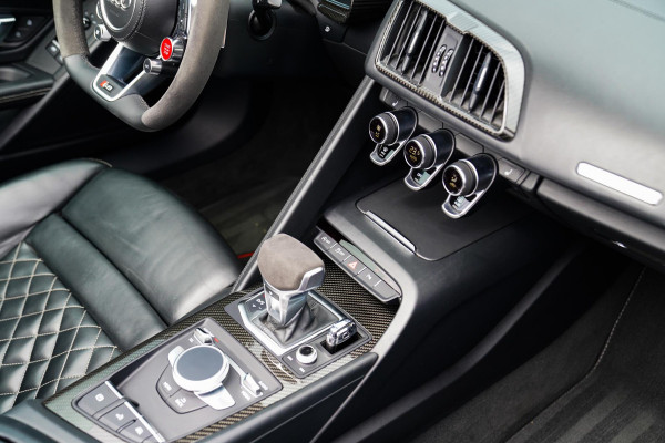 Audi R8 5.2 FSI Quattro Plus | Carbon |Audi Exclusive | Dealer onderhouden | PPF | RS-Zetels | RS Sportstuur | Bang&Olufsen | LED