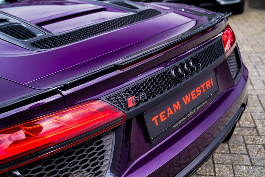 Audi R8 5.2 FSI Quattro Plus | Carbon |Audi Exclusive | Dealer onderhouden | PPF | RS-Zetels | RS Sportstuur | Bang&Olufsen | LED