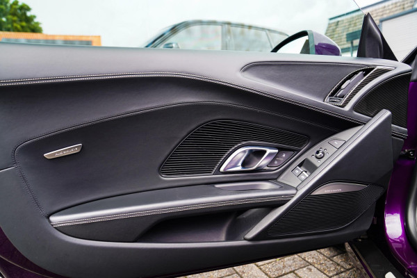 Audi R8 5.2 FSI Quattro Plus | Carbon |Audi Exclusive | Dealer onderhouden | PPF | RS-Zetels | RS Sportstuur | Bang&Olufsen | LED