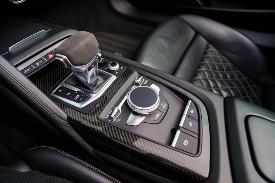 Audi R8 5.2 FSI Quattro Plus | Carbon |Audi Exclusive | Dealer onderhouden | PPF | RS-Zetels | RS Sportstuur | Bang&Olufsen | LED