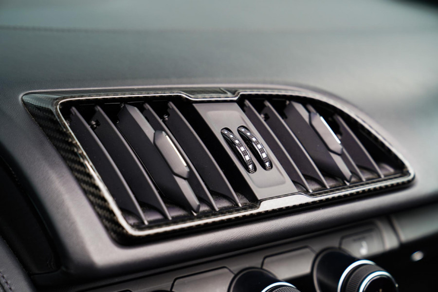 Audi R8 5.2 FSI Quattro Plus | Carbon |Audi Exclusive | Dealer onderhouden | PPF | RS-Zetels | RS Sportstuur | Bang&Olufsen | LED