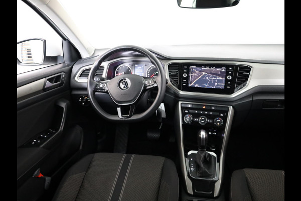 Volkswagen T-Roc 1.5 TSI Style 150 pk Automaat (DSG) | Navigatie | Parkeersensoren | Achteruitrijcamera | Adaptieve cruise control | Autom. airco | Apple Carplay/Android Auto |