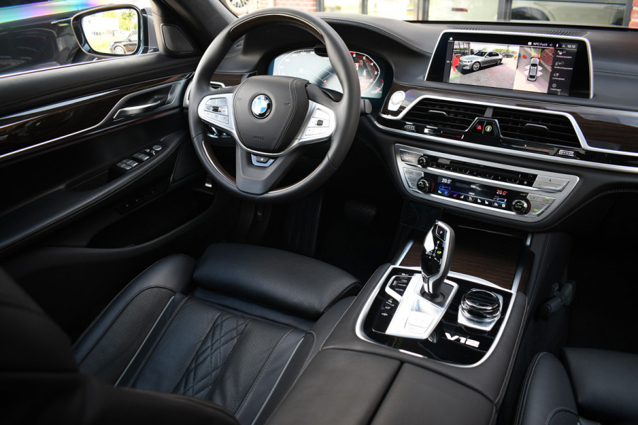 BMW 7 Serie M760Li xDrive 6.6 V12 | NL-auto | Bernina-grau | NP 262K | LCI