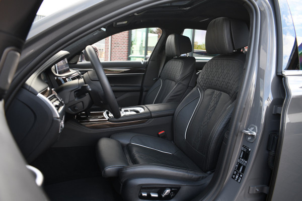 BMW 7 Serie M760Li xDrive 6.6 V12 | NL-auto | Bernina-grau | NP 262K | LCI