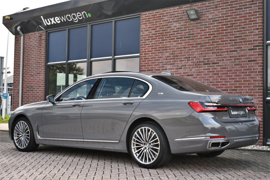BMW 7 Serie M760Li xDrive 6.6 V12 | NL-auto | Bernina-grau | NP 262K | LCI
