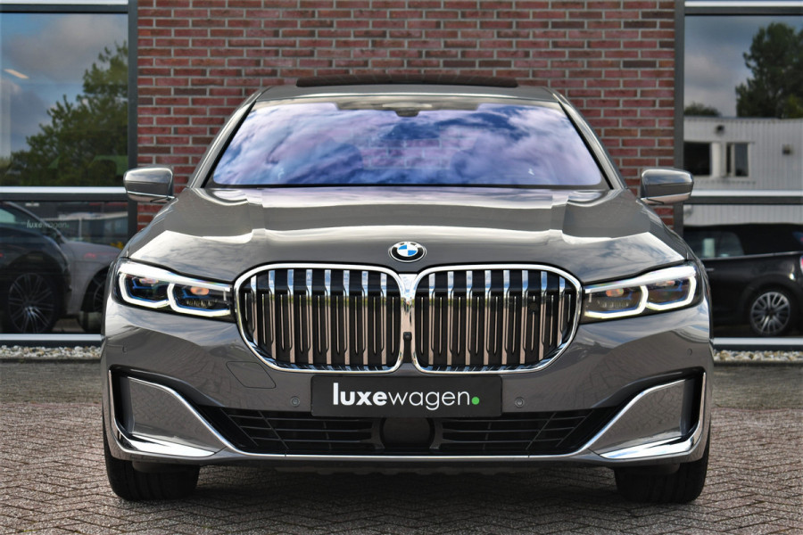 BMW 7 Serie M760Li xDrive 6.6 V12 | NL-auto | Bernina-grau | NP 262K | LCI