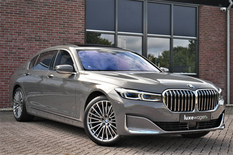 BMW 7 Serie M760Li xDrive 6.6 V12 | NL-auto | Bernina-grau | NP 262K | LCI