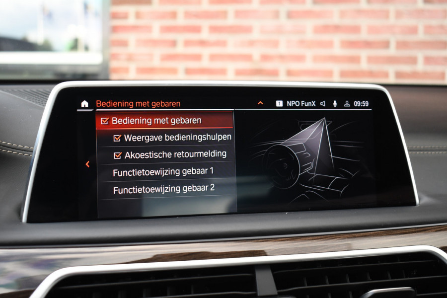 BMW 7 Serie M760Li xDrive 6.6 V12 | NL-auto | Bernina-grau | NP 262K | LCI