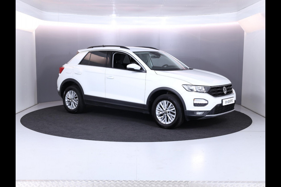 Volkswagen T-Roc 1.5 TSI Style 150 pk Automaat (DSG) | Navigatie | Parkeersensoren | Achteruitrijcamera | Adaptieve cruise control | Autom. airco | Apple Carplay/Android Auto |