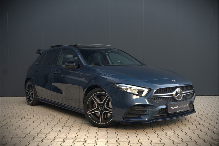 Mercedes-Benz A-Klasse AMG 35 4MATIC | Panoramadak | Burmester | Stoelverwarming | Keyless | Aero pack | Adaptive Cruise Control | Ambiance verlichting | Camera | Driving Assistant | DAB | LED