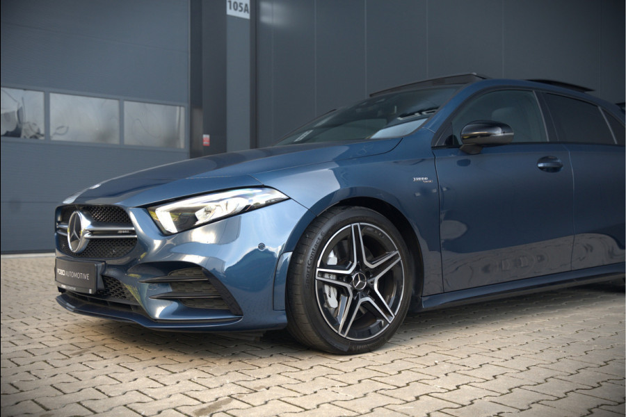 Mercedes-Benz A-Klasse AMG 35 4MATIC | Panoramadak | Burmester | Stoelverwarming | Keyless | Aero pack | Adaptive Cruise Control | Ambiance verlichting | Camera | Driving Assistant | DAB | LED