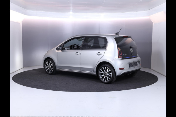 Volkswagen e-Up! e-up! Style 83 pk | Navigatie via App | Autom. airco | Cruise control | Parkeersensoren achter | Achteruitrijcamera | Stoelverwarming |