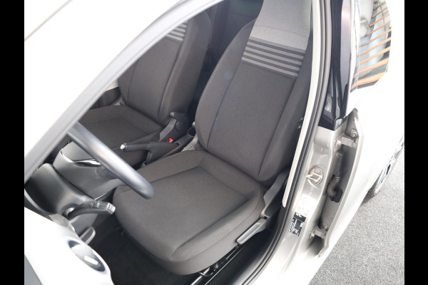 Volkswagen e-Up! e-up! Style 83 pk | Navigatie via App | Autom. airco | Cruise control | Parkeersensoren achter | Achteruitrijcamera | Stoelverwarming |