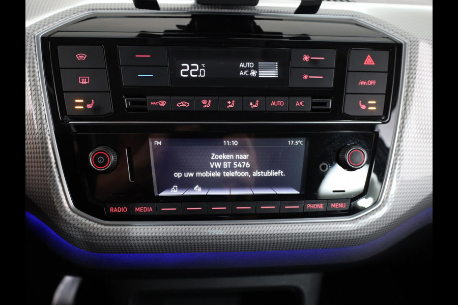 Volkswagen e-Up! e-up! Style 83 pk | Navigatie via App | Autom. airco | Cruise control | Parkeersensoren achter | Achteruitrijcamera | Stoelverwarming |