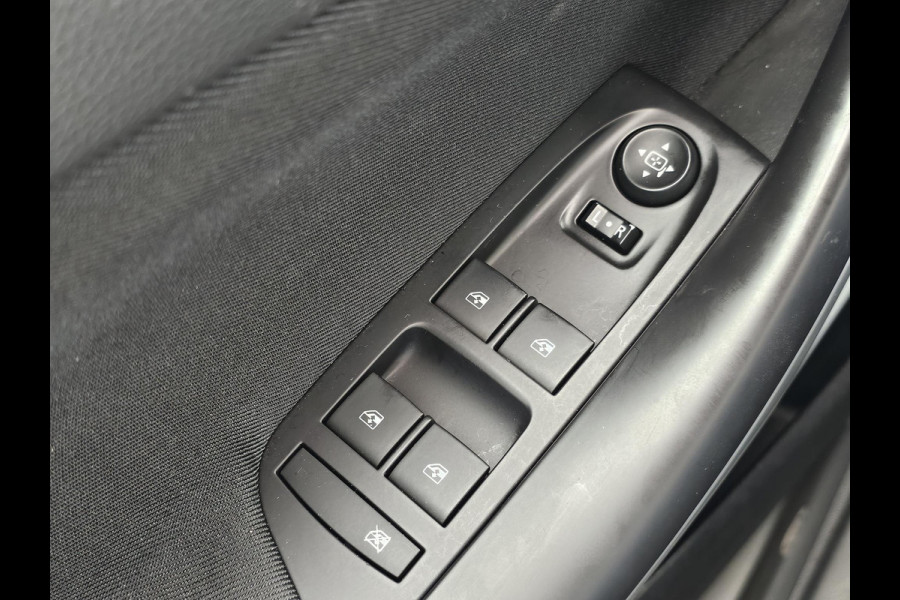 Opel Astra Sports Tourer 1.2 Edition Zeer netjes | Trekhaak | Climate control | Navigatie | App connect | Camera | Dealeronderhouden