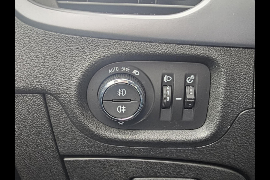 Opel Astra Sports Tourer 1.2 Edition Zeer netjes | Trekhaak | Climate control | Navigatie | App connect | Camera | Dealeronderhouden