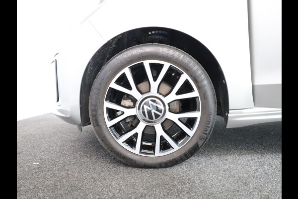 Volkswagen e-Up! e-up! Style 83 pk | Navigatie via App | Autom. airco | Cruise control | Parkeersensoren achter | Achteruitrijcamera | Stoelverwarming |