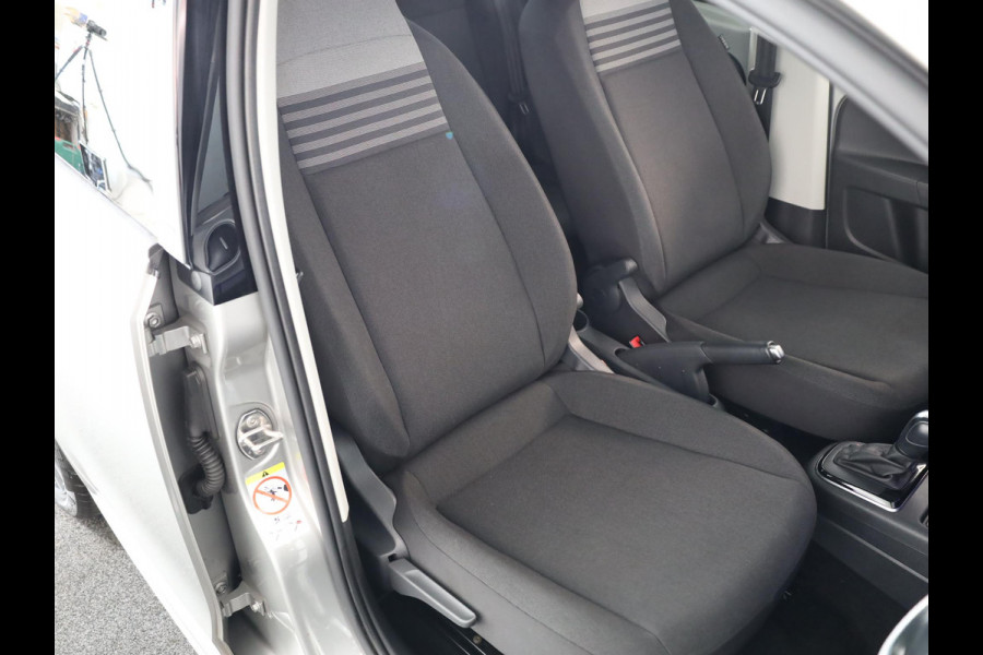 Volkswagen e-Up! e-up! Style 83 pk | Navigatie via App | Autom. airco | Cruise control | Parkeersensoren achter | Achteruitrijcamera | Stoelverwarming |