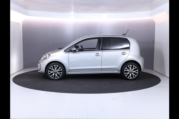 Volkswagen e-Up! e-up! Style 83 pk | Navigatie via App | Autom. airco | Cruise control | Parkeersensoren achter | Achteruitrijcamera | Stoelverwarming |