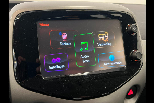 Toyota Aygo 1.0 VVT-i X-Play / NL-auto / Camera / Bluetooth