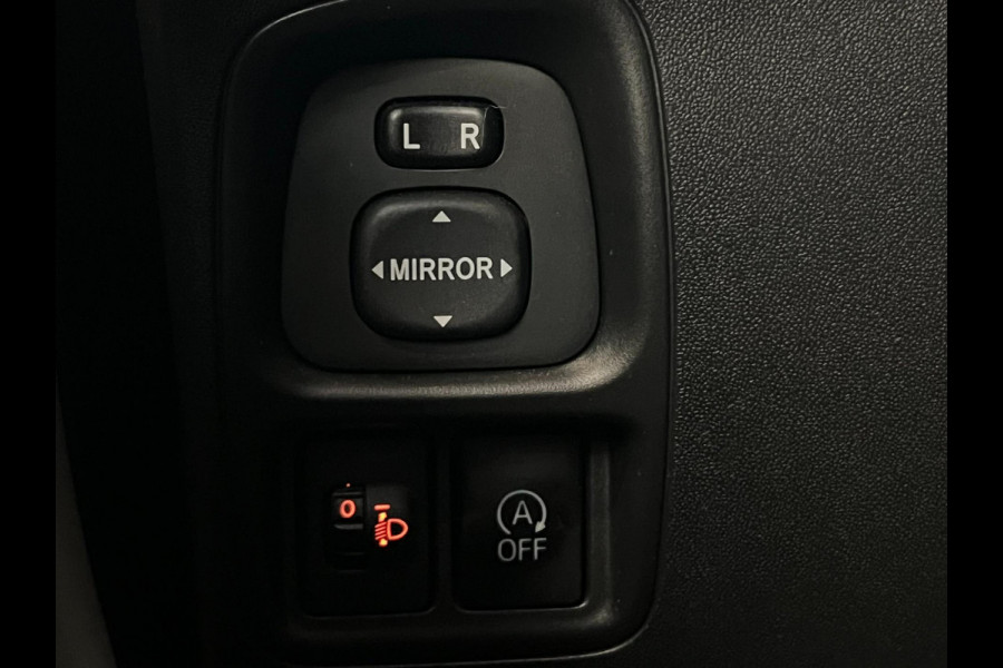 Toyota Aygo 1.0 VVT-i X-Play / NL-auto / Camera / Bluetooth