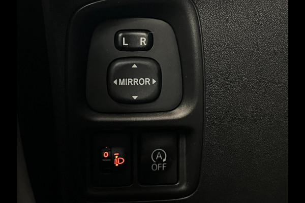 Toyota Aygo 1.0 VVT-i X-Play / NL-auto / Camera / Bluetooth