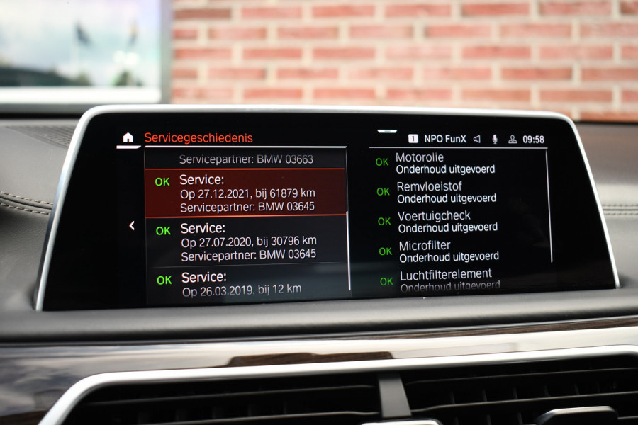 BMW 7 Serie M760Li xDrive 6.6 V12 | NL-auto | Bernina-grau | NP 262K | LCI