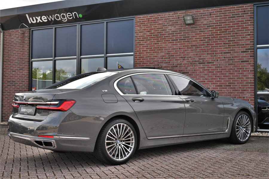 BMW 7 Serie M760Li xDrive 6.6 V12 | NL-auto | Bernina-grau | NP 262K | LCI