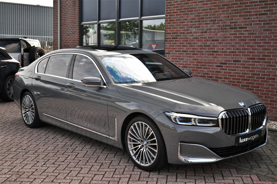 BMW 7 Serie M760Li xDrive 6.6 V12 | NL-auto | Bernina-grau | NP 262K | LCI