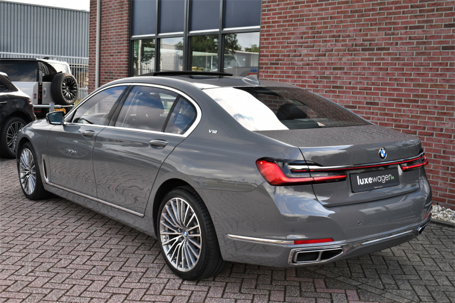 BMW 7 Serie M760Li xDrive 6.6 V12 | NL-auto | Bernina-grau | NP 262K | LCI