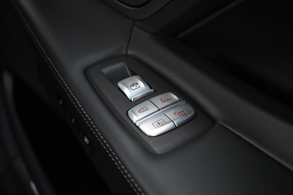 BMW 7 Serie M760Li xDrive 6.6 V12 | NL-auto | Bernina-grau | NP 262K | LCI