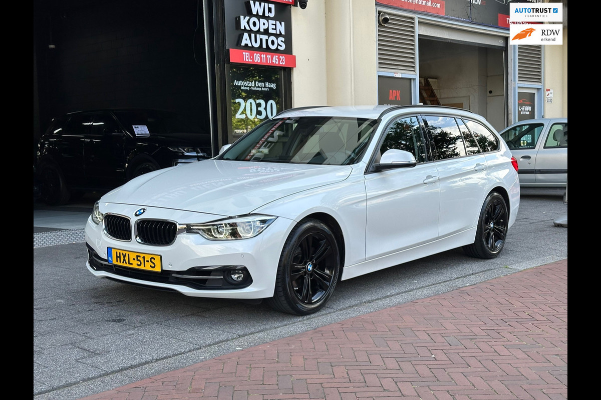 BMW 3 Serie Touring 320i M Sport Edition Aut Navi Clima