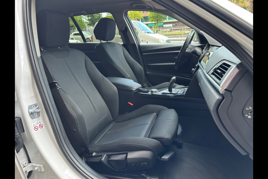 BMW 3 Serie Touring 320i M Sport Edition Aut Navi Clima