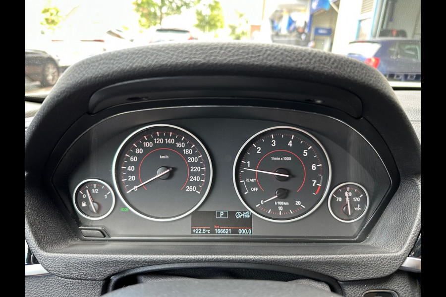 BMW 3 Serie Touring 320i M Sport Edition Aut Navi Clima