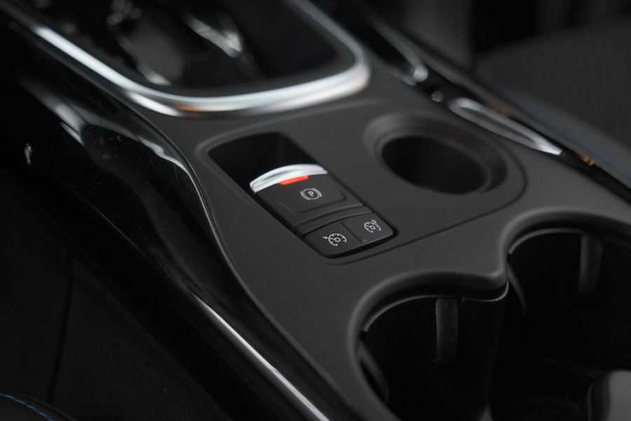 Renault Kadjar TCe 140 Business | Camera | Apple Carplay | Navigatie | Parkeersensoren