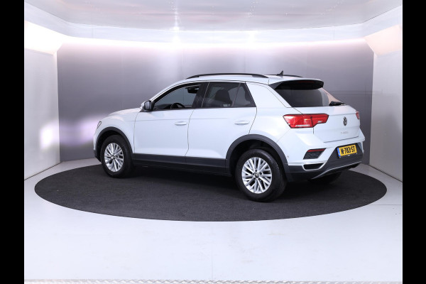 Volkswagen T-Roc 1.0 TSI Style 110 pk | Navigatie via App | Parkeersensoren (Park assist) | Adaptieve cruise control | Elektr. achterklep |