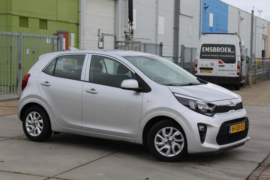 Kia Picanto 1.0 CVVT DynamicLine MULTIMEDIA AIRCO CAMERA